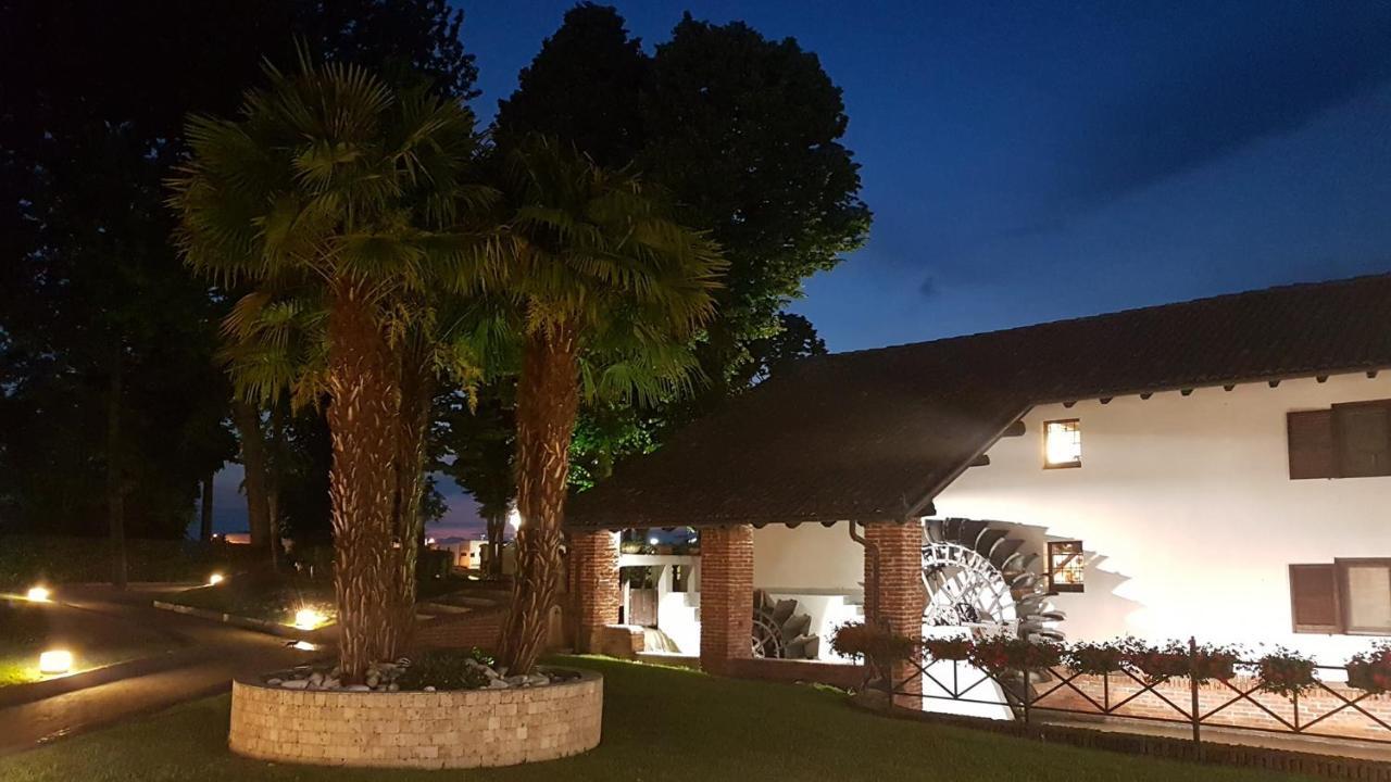 Hotel Novarello Granozzo con Monticello Zewnętrze zdjęcie