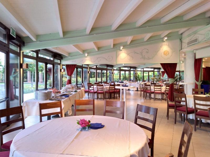 Hotel Novarello Granozzo con Monticello Zewnętrze zdjęcie