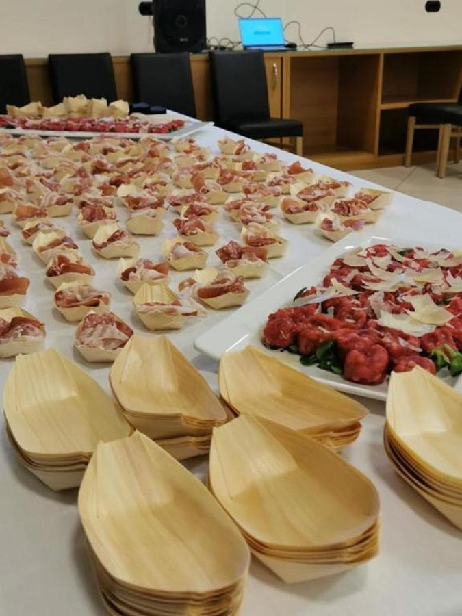 Hotel Novarello Granozzo con Monticello Zewnętrze zdjęcie