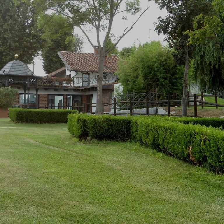 Hotel Novarello Granozzo con Monticello Zewnętrze zdjęcie