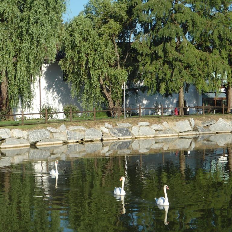 Hotel Novarello Granozzo con Monticello Zewnętrze zdjęcie